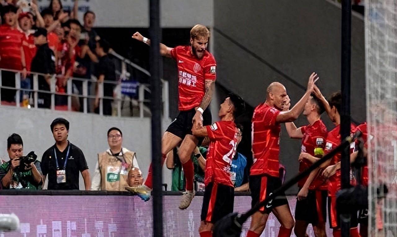 芒果体育-板球预选赛上演强强对话，关中猎隼队大胜胶东银狐队，战术调整见效；节奏掌控在手(中国板球协会官方网站)