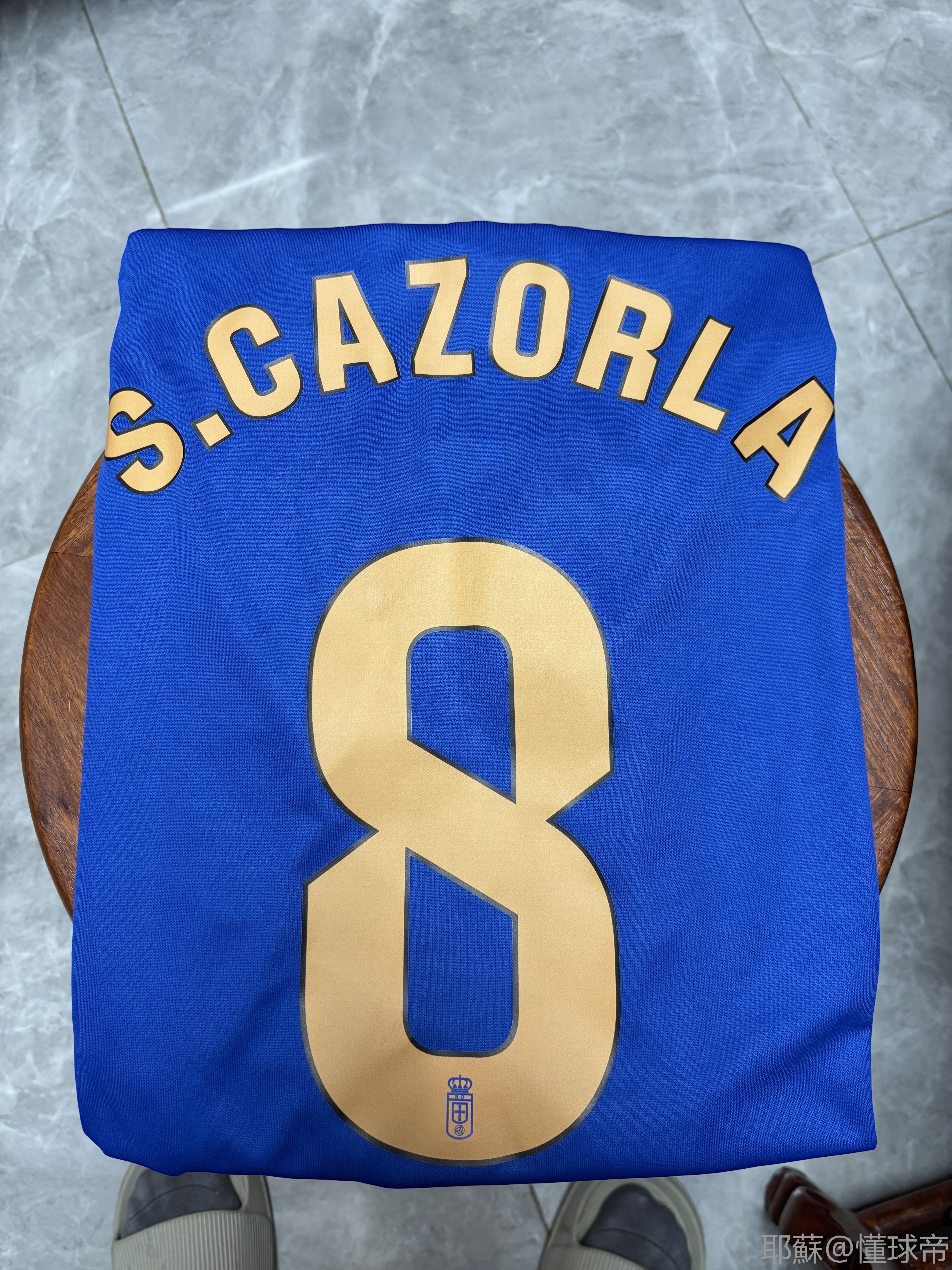 芒果体育- 反败为胜引发热议！，字母哥在切尔西比赛中表现优异观众掌声雷动