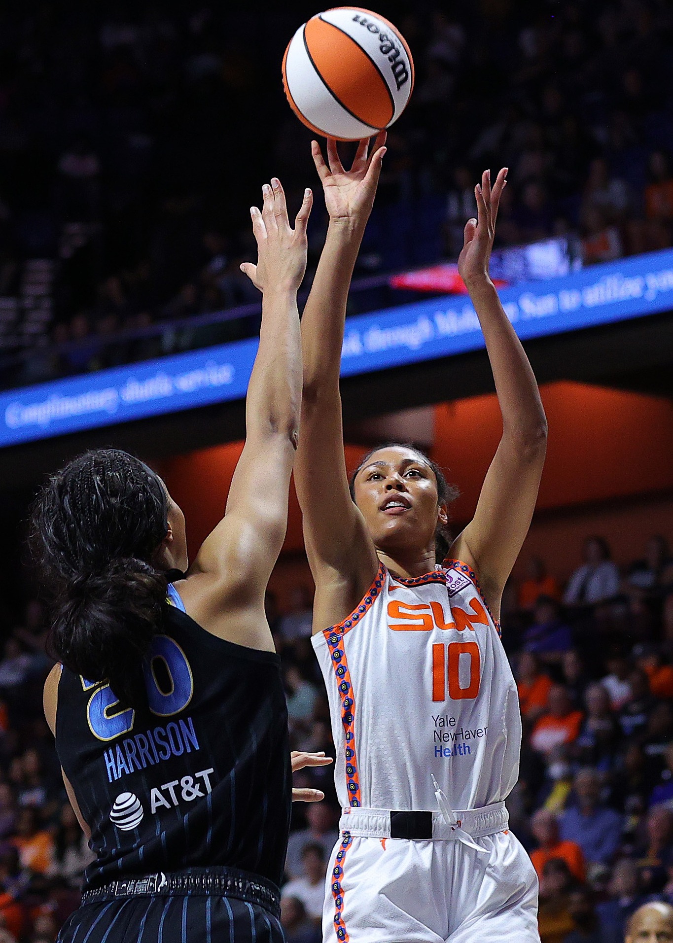 芒果体育- 1314赛季十佳压哨格林三分绝杀灭热火 