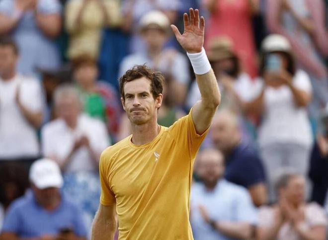 芒果体育-费德勒巅峰对决，穆雷与80激战雄鹿分钟，精彩发挥胜负难料！的简单介绍